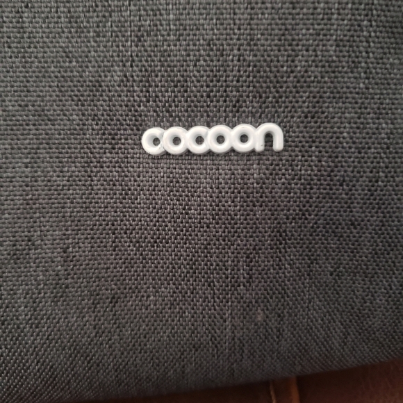 Cocoon 13" Macbook Sleeve - Picture 5 of 11